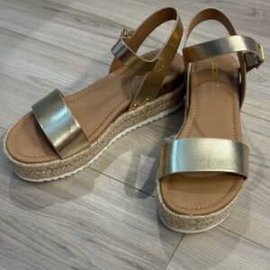 Soda gold platform wedge sandal